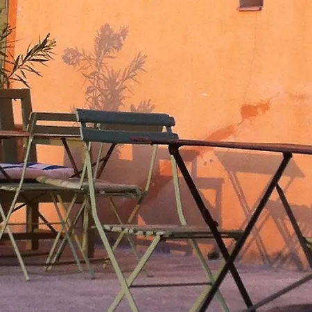 Guest house Domaine D'angouire 3*