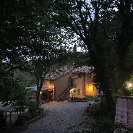 Pensión Domaine D'angouire