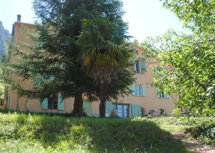 Affittacamere Domaine D'angouire 3*